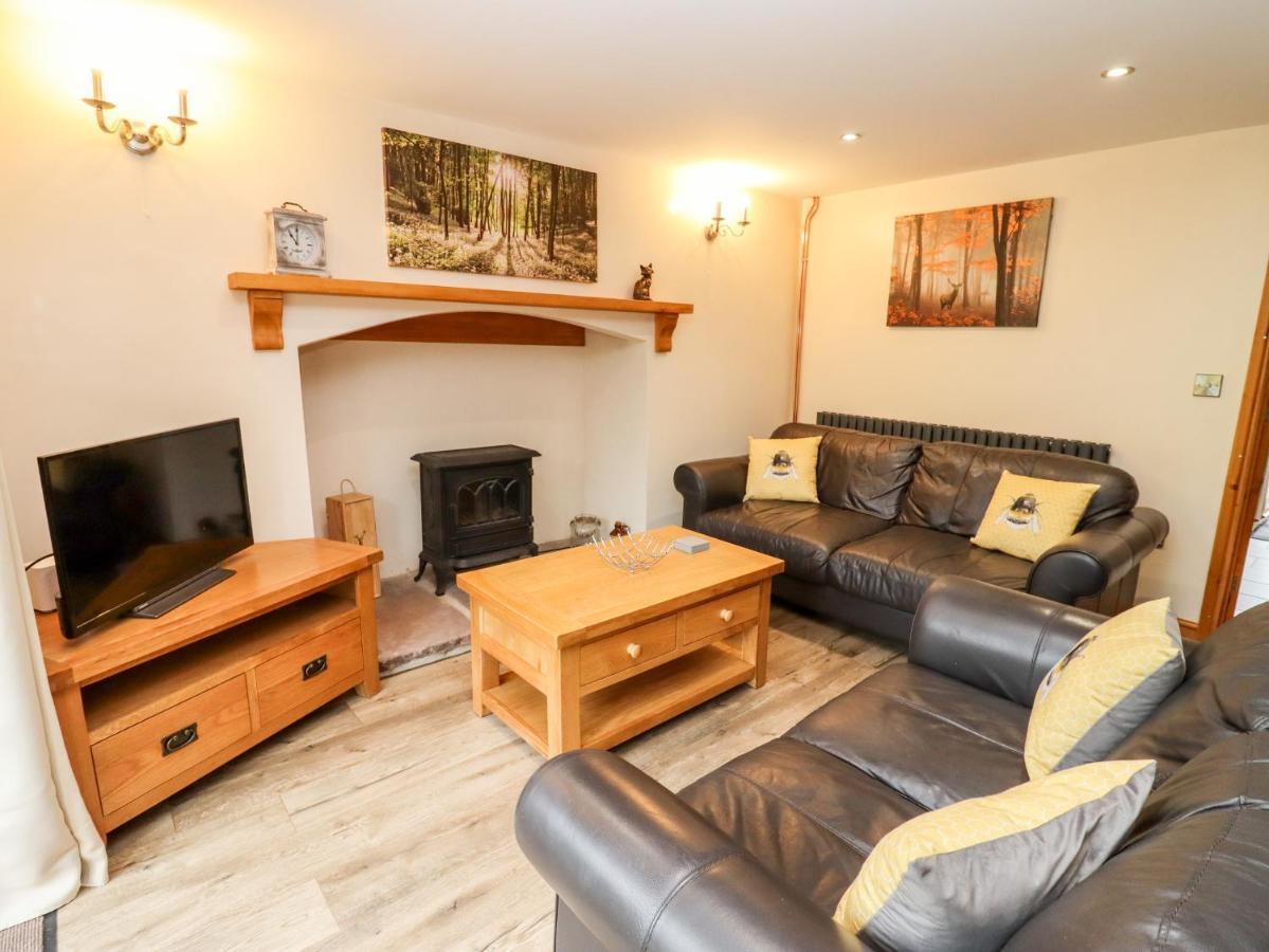 1 Greenway Cinderford ภายนอก รูปภาพ